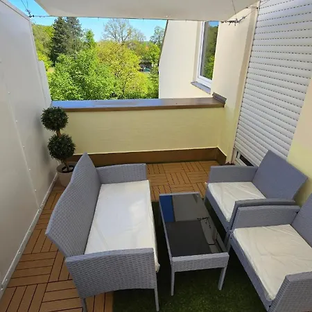 Golden Leaf With Parking Appartement