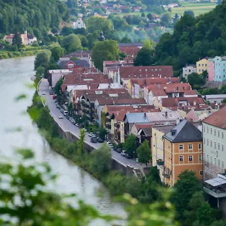Golden Leaf With Parking Appartement *
